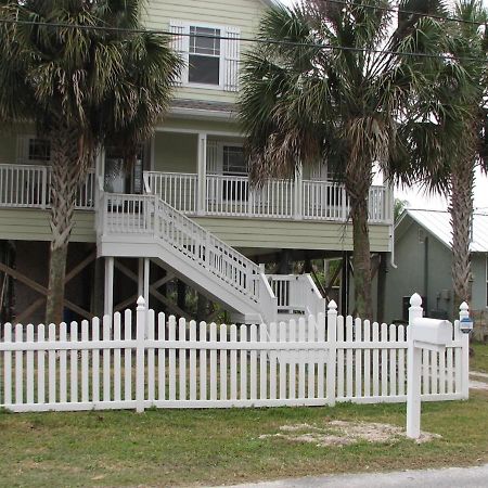 4Br Private Dock, Warm Spring Canal, Kayaks, Canoe Hudson Exterior photo