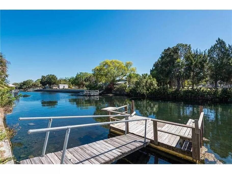 4Br Private Dock, Warm Spring Canal, Kayaks, Canoe Hudson Exterior photo